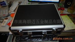 佛山市南海順邁五金制品 專業(yè)工具包、工具箱與五金沖壓件產(chǎn)品概覽